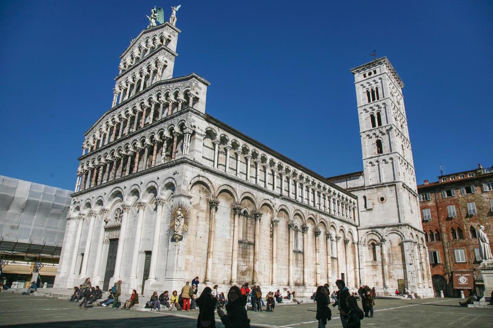 Lady Miranda Apartment Lucca Exterior photo